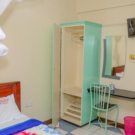 Kap Guest House Найроби Экстерьер фото